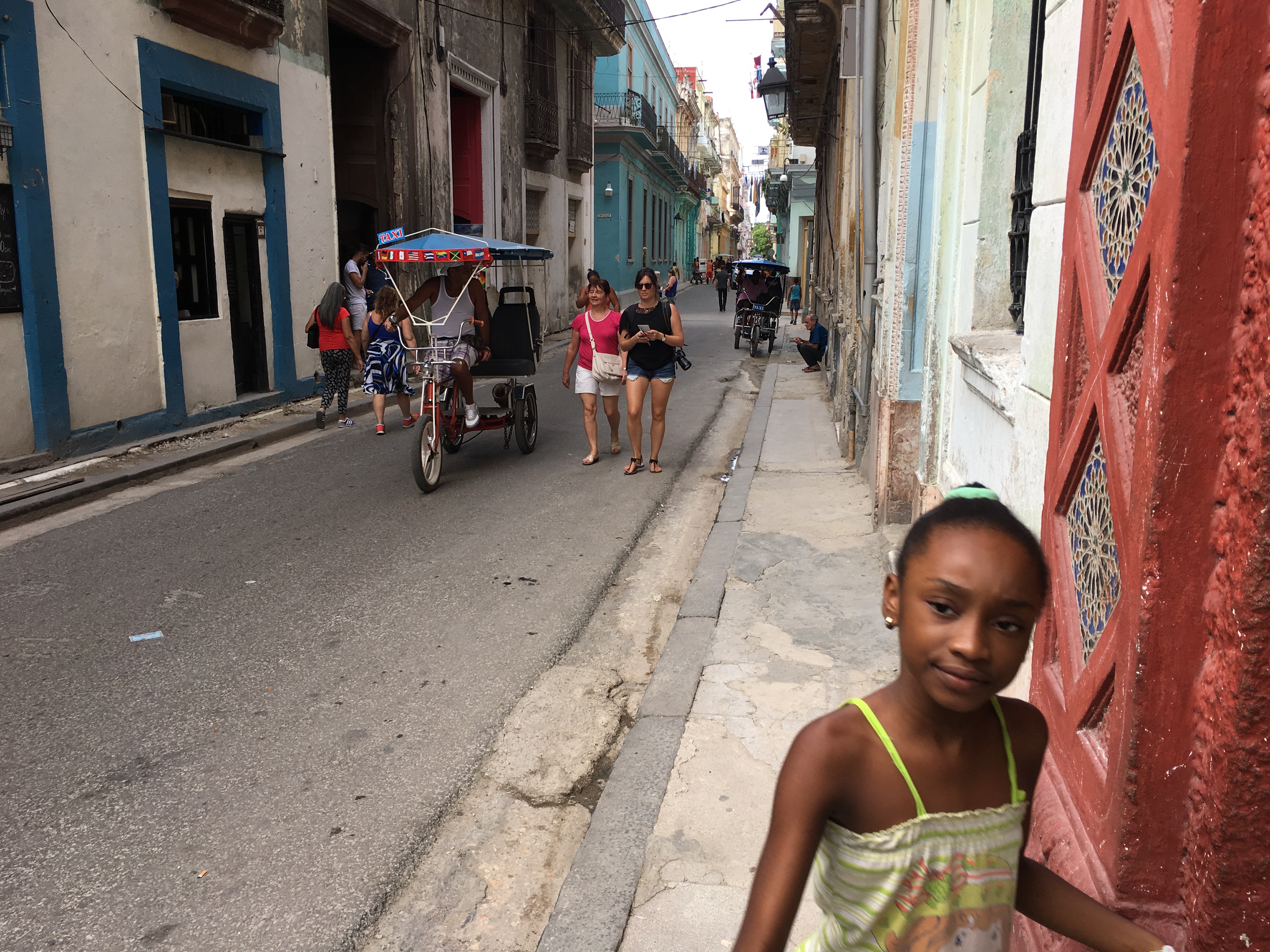 Havana Street girl