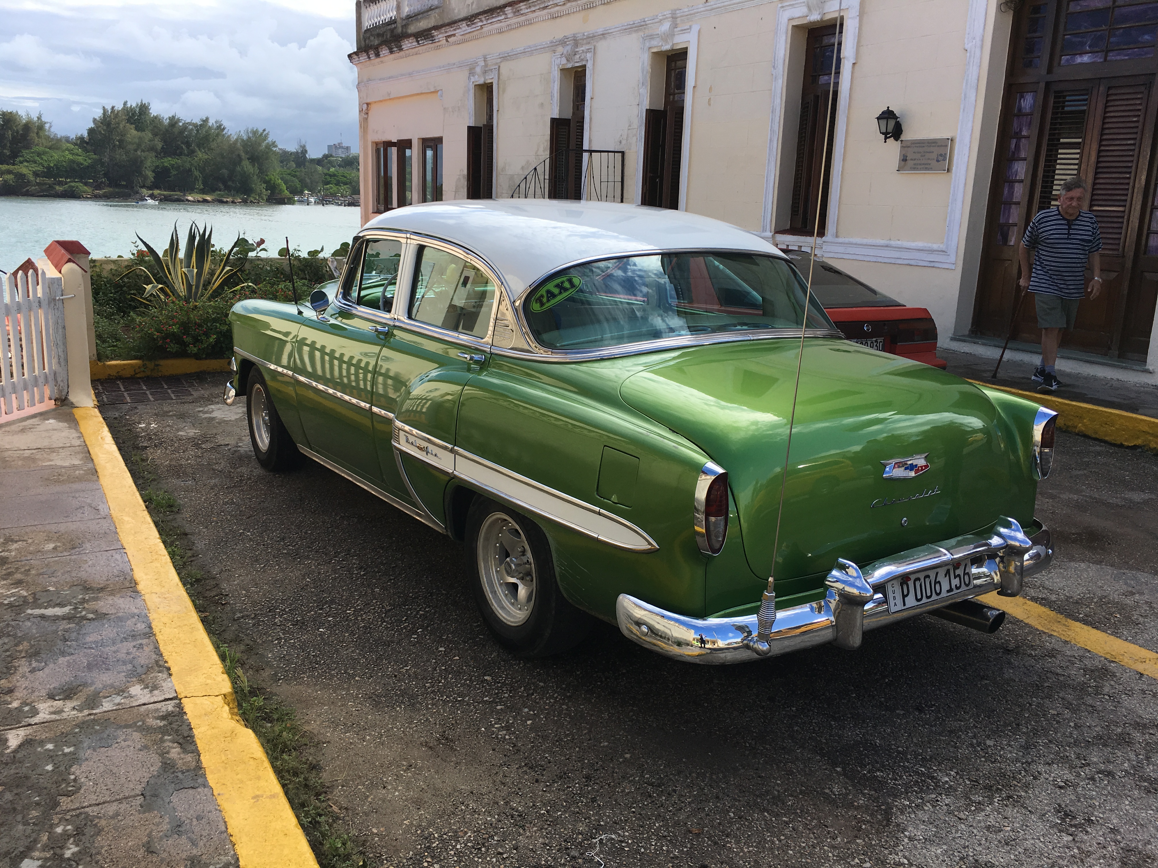 Havana vintage car II